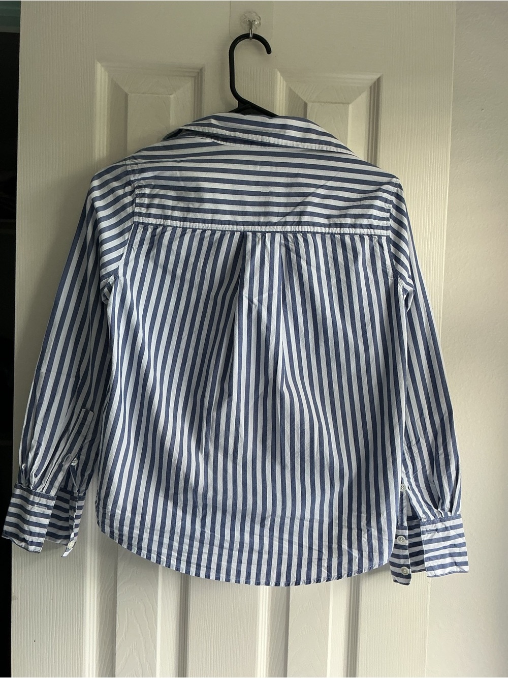 Banana Republic Blue and White Vertical Stripe Button-Down Shirt - Picture 5 of 9